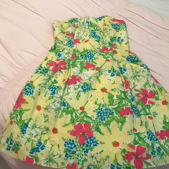 Lilly Pulitzer Strapless Floral Dress - Size 2 Yellow floral